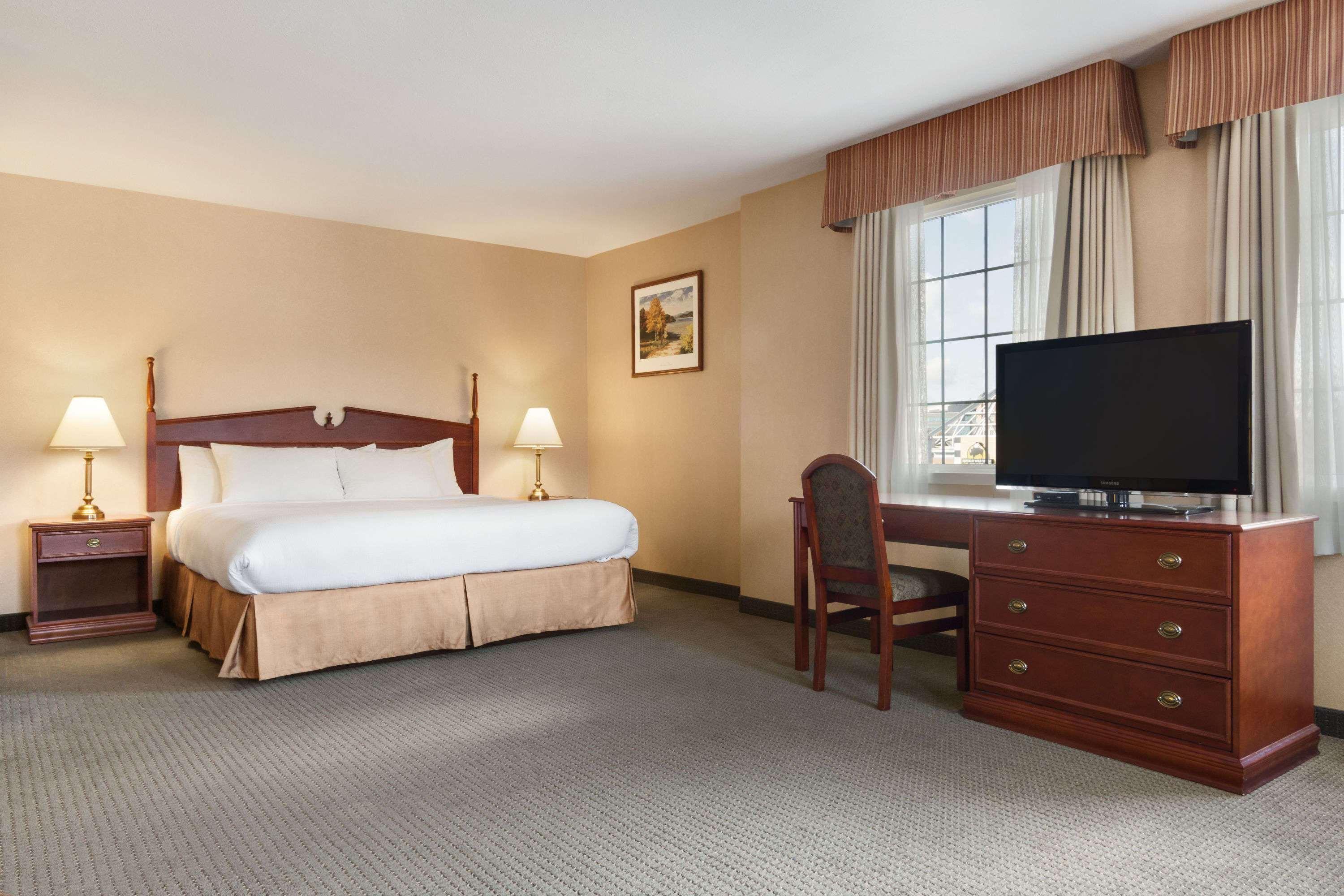 Days Inn By Wyndham Guelph Ngoại thất bức ảnh