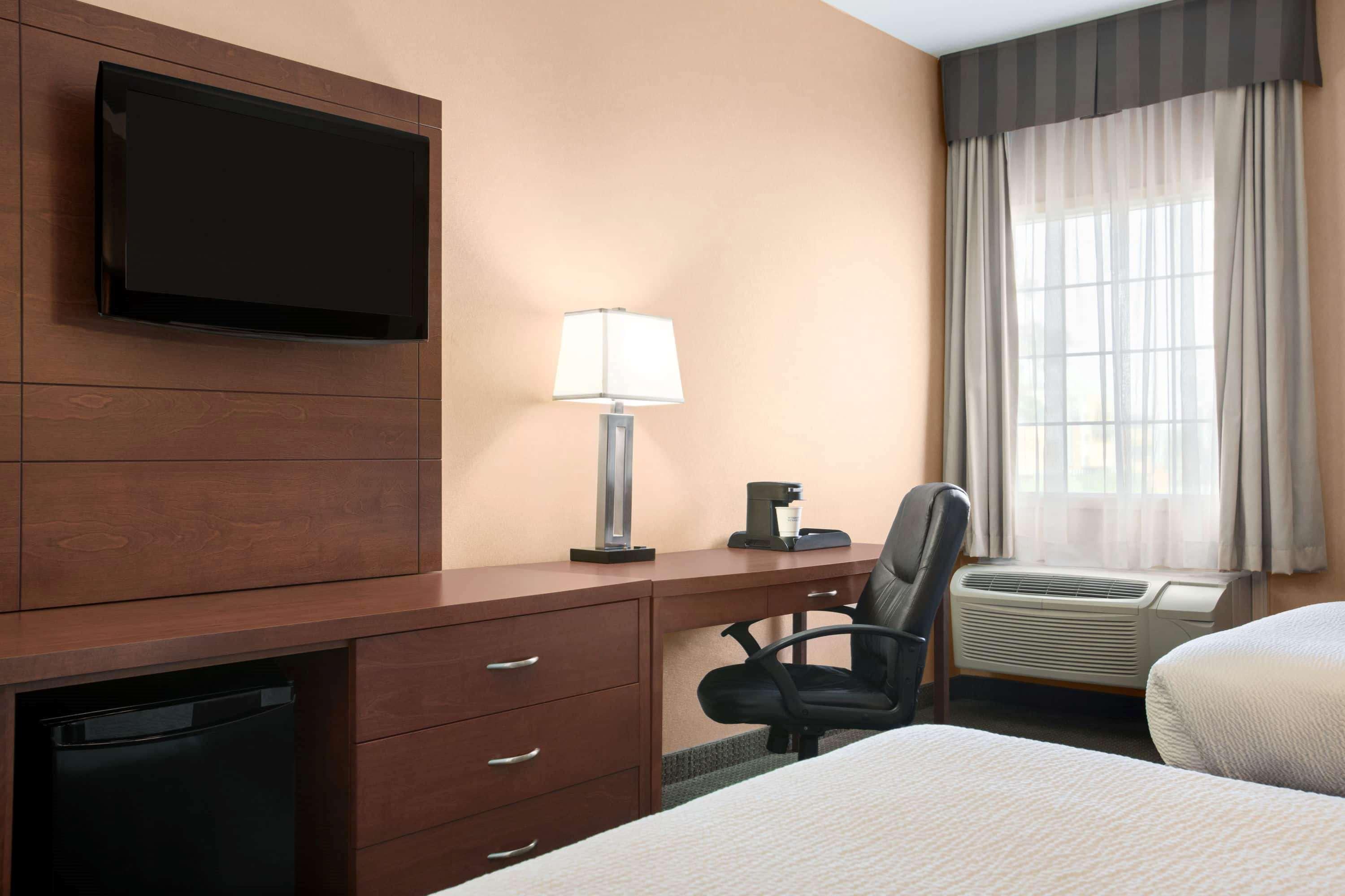 Days Inn By Wyndham Guelph Ngoại thất bức ảnh