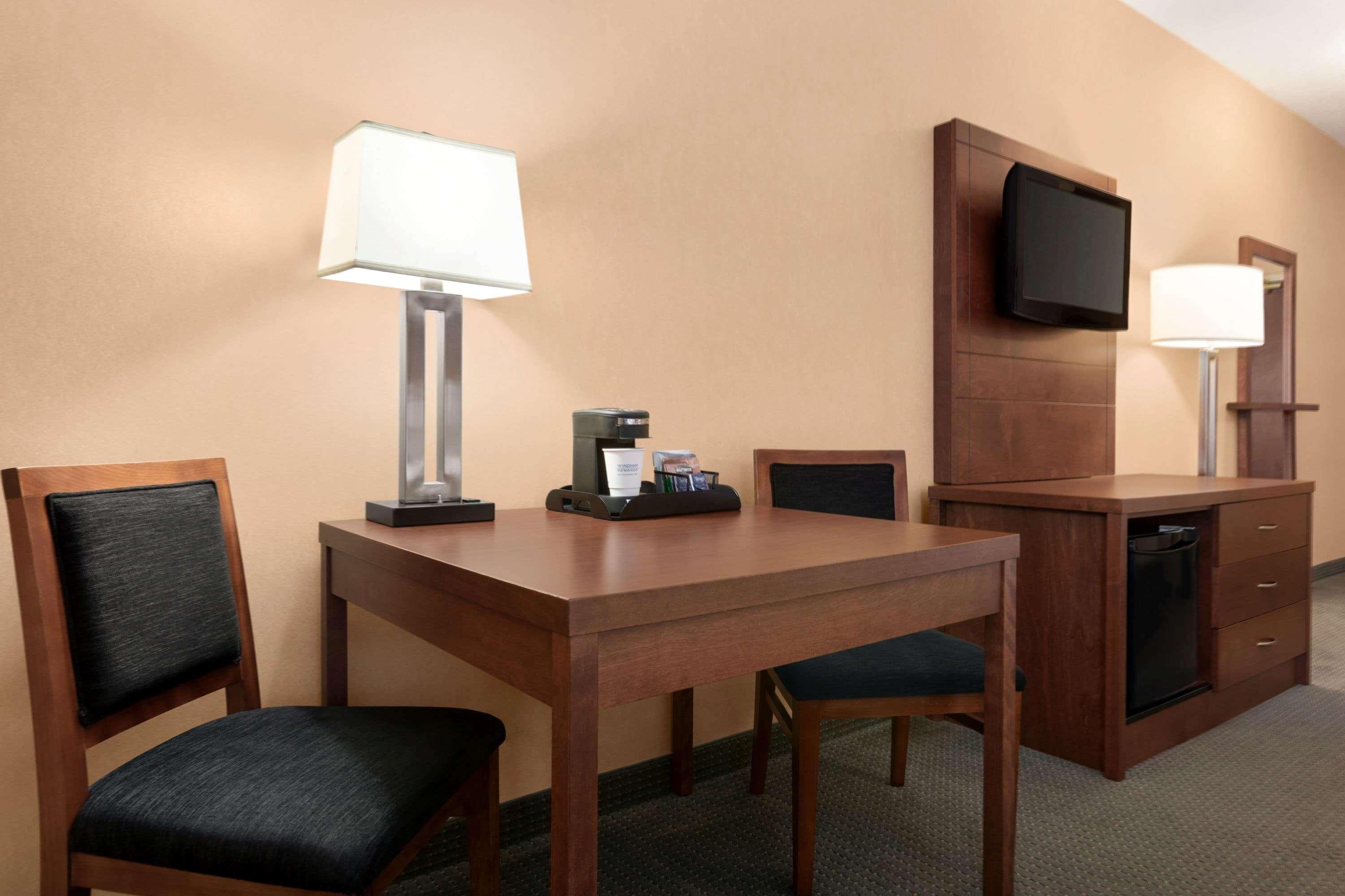 Days Inn By Wyndham Guelph Ngoại thất bức ảnh