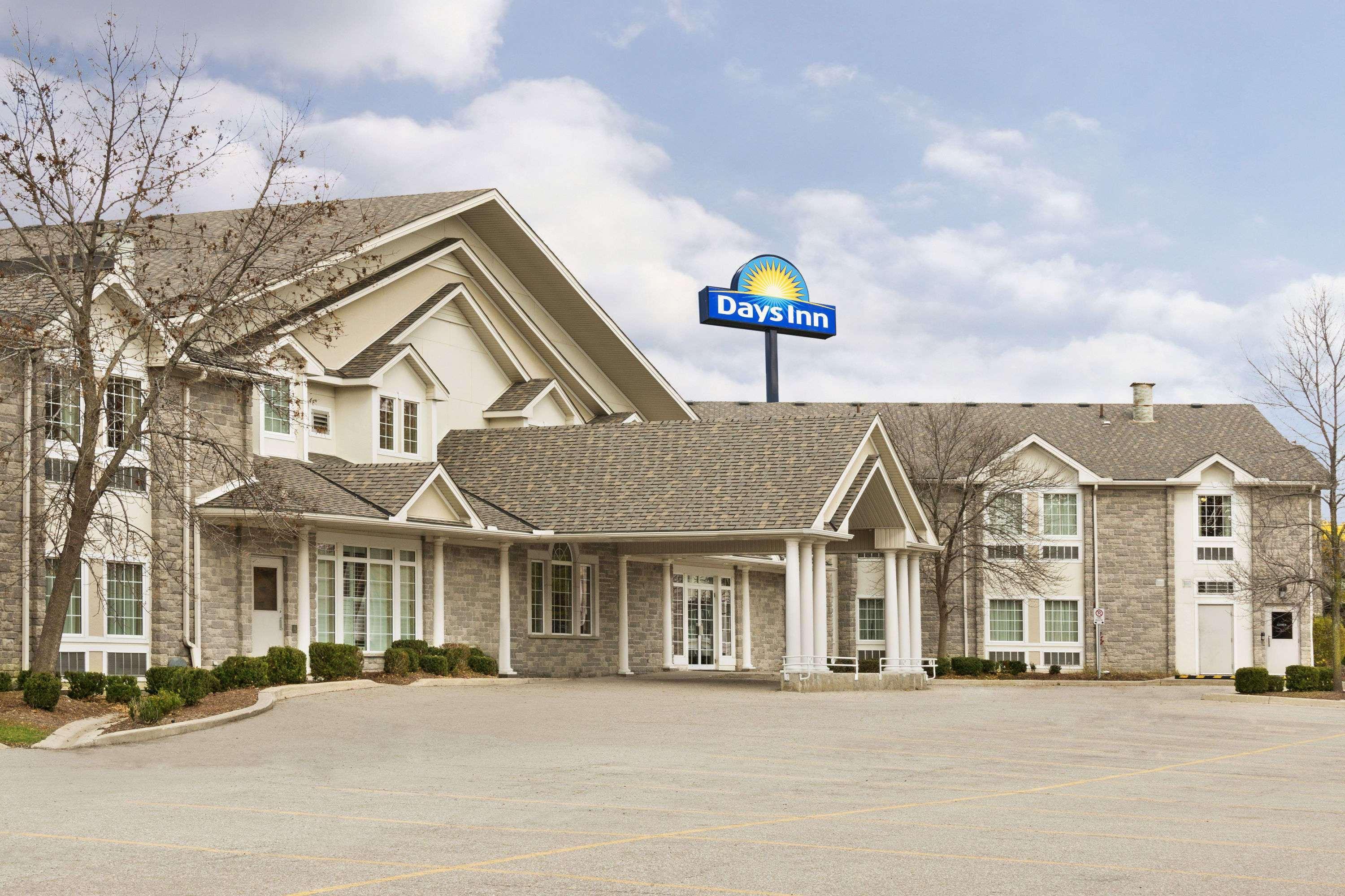 Days Inn By Wyndham Guelph Ngoại thất bức ảnh
