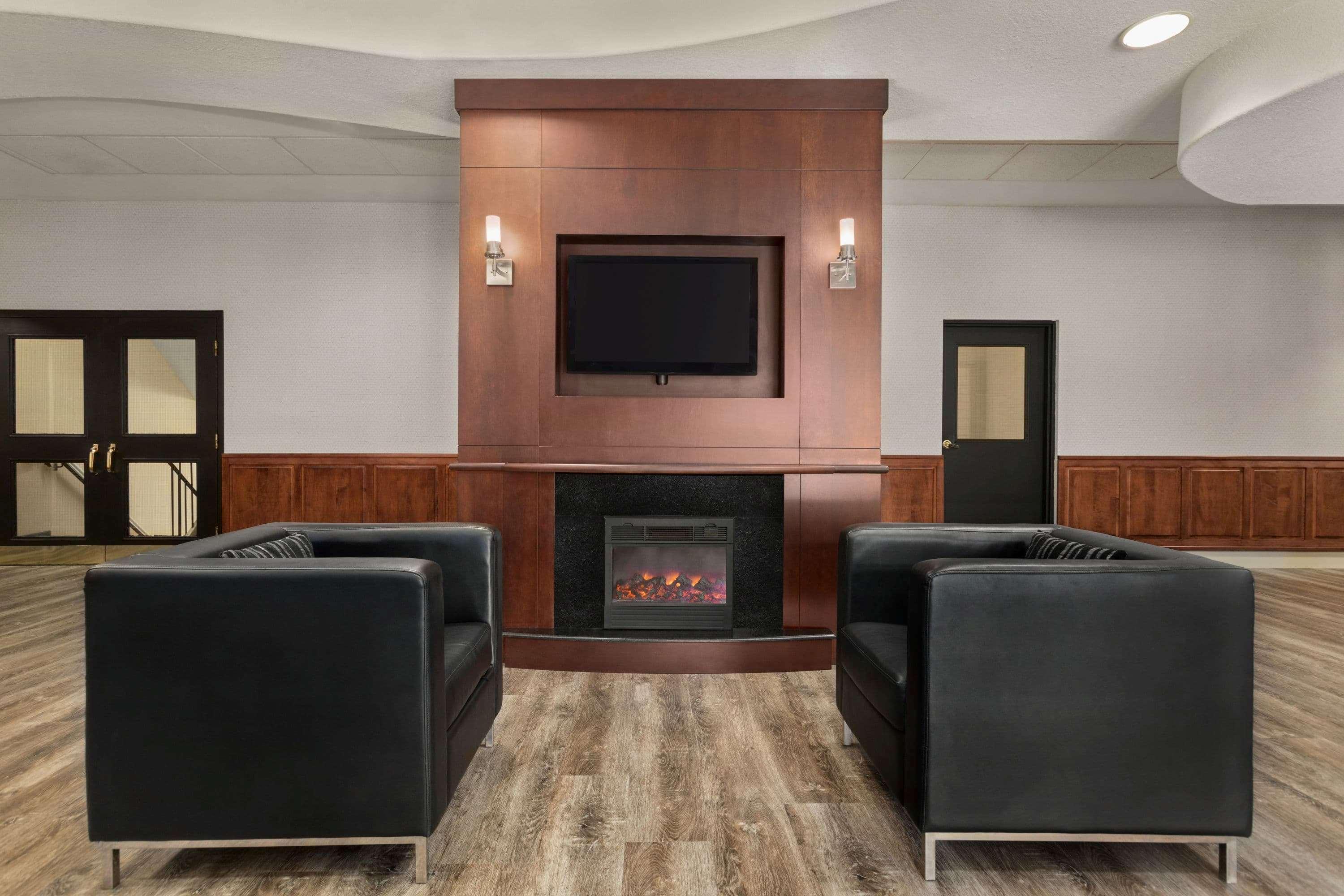 Days Inn By Wyndham Guelph Ngoại thất bức ảnh