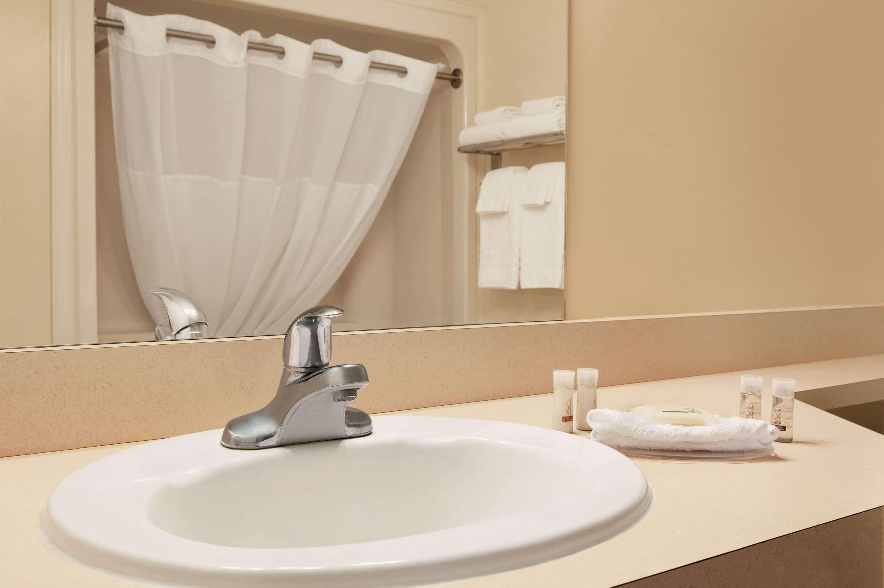 Days Inn By Wyndham Guelph Ngoại thất bức ảnh