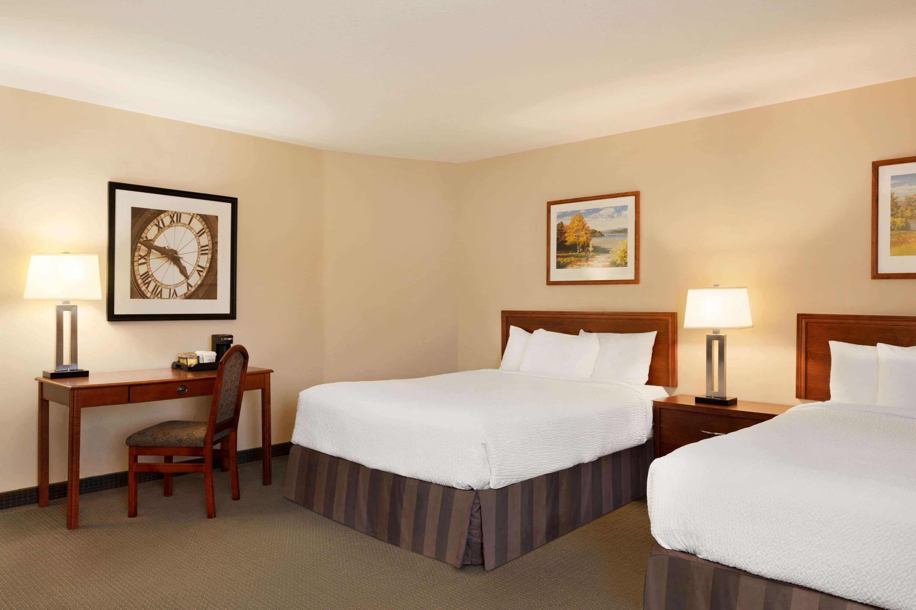 Days Inn By Wyndham Guelph Ngoại thất bức ảnh